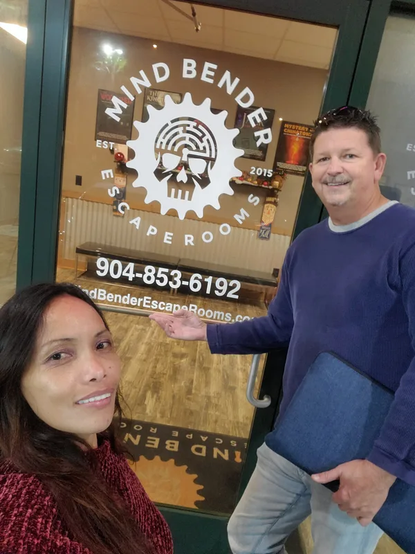 Roger Baldwin and his fiancée outside Mind Bender AR at 1500 Beach Blvd Jacksonville Beach